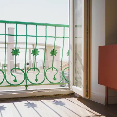 Guestready - Captain's 3e Near Alfama Apartment *